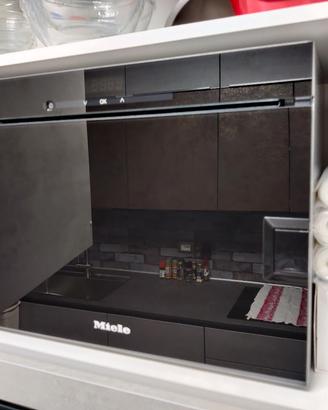 Forno a vapore Miele DG6001 GourmetStar
