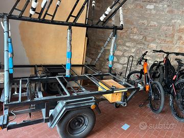 Rimorchio porta bici
