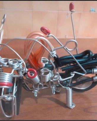 Modellino moto fatto a mano