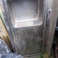 Lavandino in Acciaio