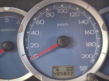 Mitsubishi L200 buono stato 