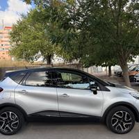 Renault Captur KM. 68.000!! dCi 8V 90 CV NEOPATENT