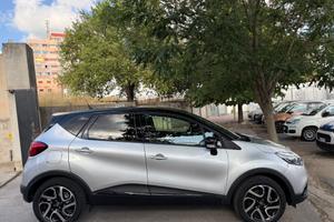 Renault Captur KM. 68.000!! dCi 8V 90 CV NEOPATENT