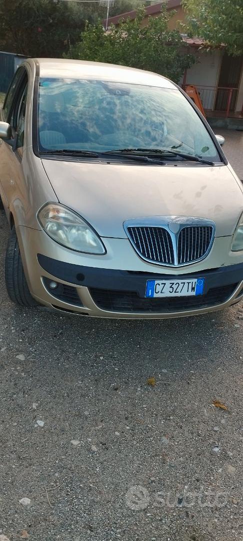 Lancia Musa 2006 photo 2