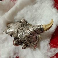 Argenteria d'autore F.ll.Magrino Grappolo d'uva 