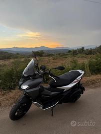 Aprilia SR GT 125