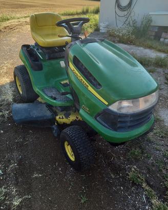 trattorino tagliaerba john deere 
