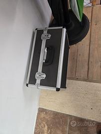 espositore per dépliant mai utilizzato 