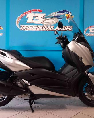 YAMAHA X-MAX 300