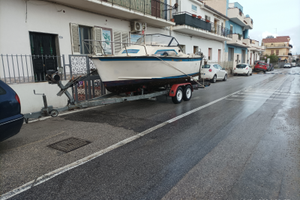 Gozzo cabin off mare