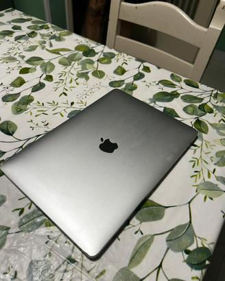 MacBook air M1