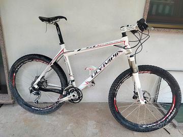 MTB Olympia in carbonio