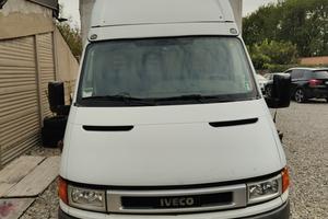Iveco Daily 35.C11 anno 2002 con cassone centina e