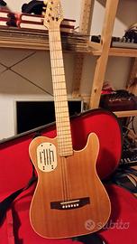 CHITARRA GODIN ACOUSTICASTER
