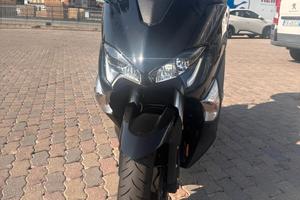 Yamaha TMAX 530
