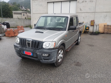 Mahindra pickup