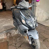 Malaguti phantom f12 R