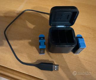 Caricabatteria GoPro + 2 batterie