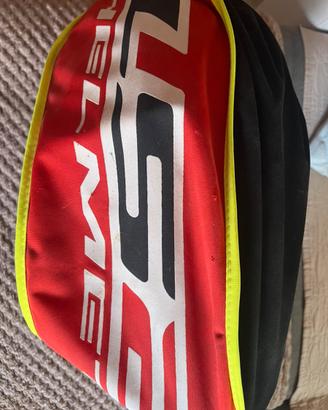 Casco nuovo mai usato