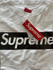 T-shirt Supreme