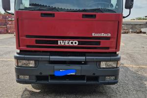 Vendita camion con gru