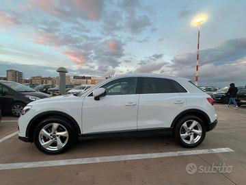 Audi Q3, Advanced