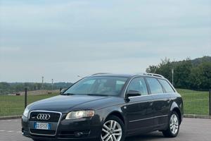 AUDI A4 2.0 TDI quattro