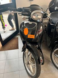 Piaggio Scarabeo 50 4t