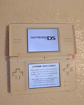 Nintendo DS lite 