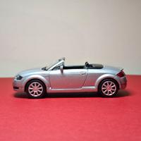 Audi TT cabrio 1:43 Cararama-Hongwell.