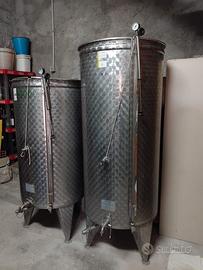 Serbatoi inox galleggiante ad aria per vino