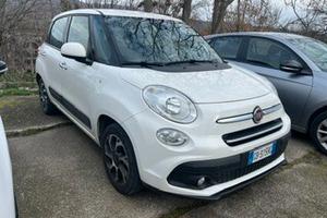 Fiat 500L 1.6 Multijet 120 CV Mirror