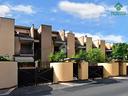 villa-a-schiera-a-roma