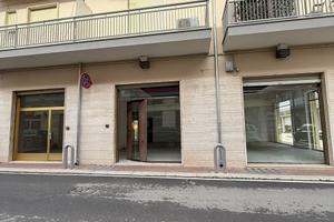 Locale commerciale centralissimo