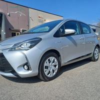 TOYOTA Yaris 1.5 Hybrid 5 porte Business Unico P