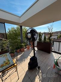 Grande ventilatore nebulizzatore per giardino