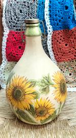 Damigiana in vetro,da 2 litri , dipinta 