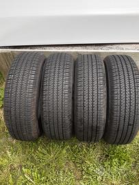 Bridgestone Dueler H/T 205/70R15 96S