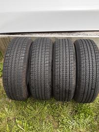 Bridgestone Dueler H/T 205/70R15 96S