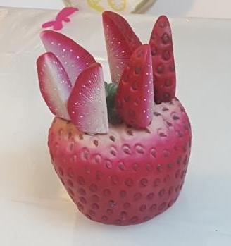 Coltelli punta tonda a forma di fragola