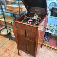 Giradischi d'epoca Alba con mobile