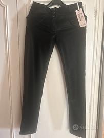 Pantalone donna vuta bassa