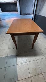 Tavolo da pranzo/cucina in legno 