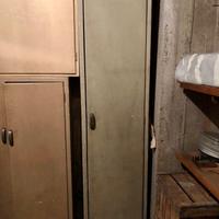 Armadio grigio anni 50-60