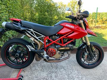 Ducati Hypermotard 1100S