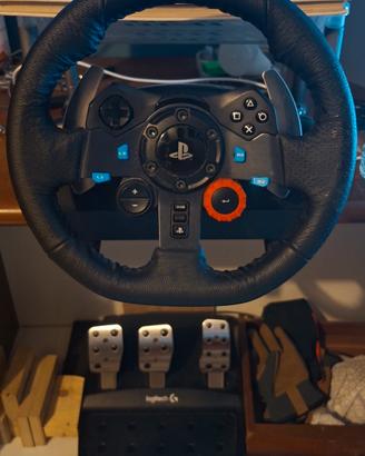 PlayStation 5 disco + volante/pedali Logitech G29 