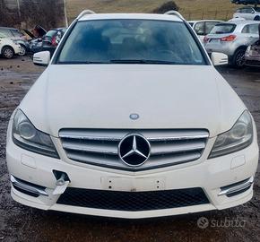 Mercedes-Benz Classe C W204 SW Anno 2011 | SOLO RI