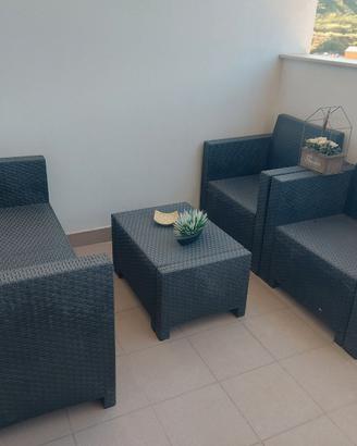 Set salottino da esterno (poltrone e tavolino)