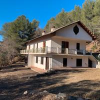 Entroterra di Alassio, intera proprietà