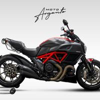 Ducati Diavel 1200 CARBON
